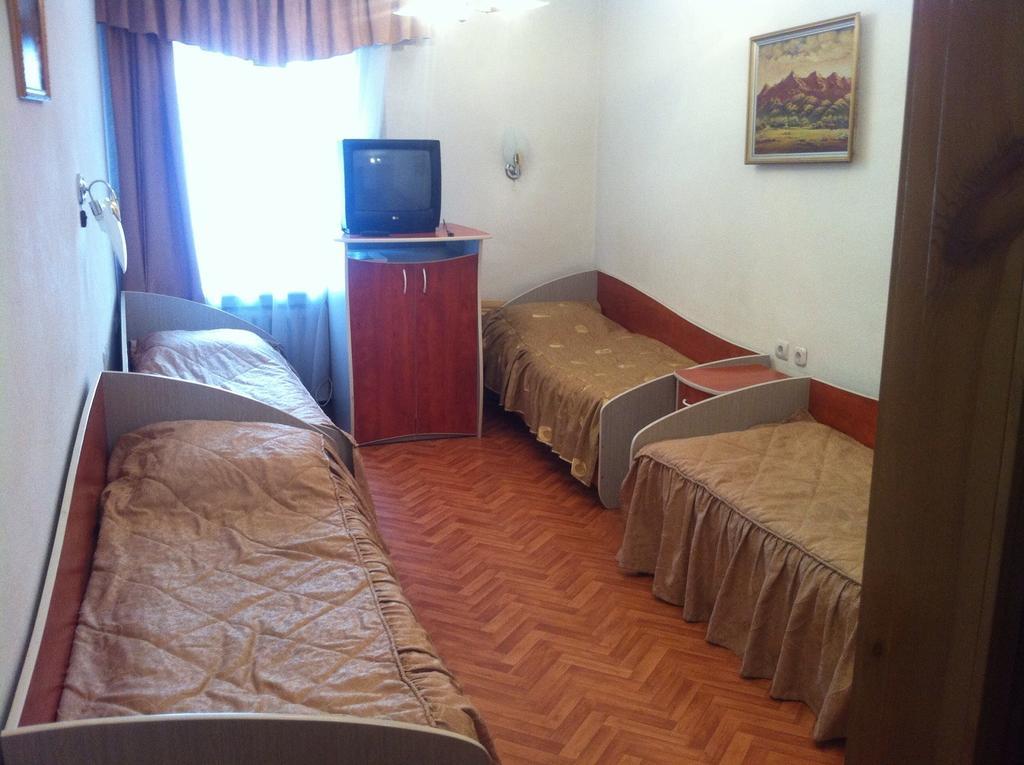 Turist Hostel Astana Bilik gambar